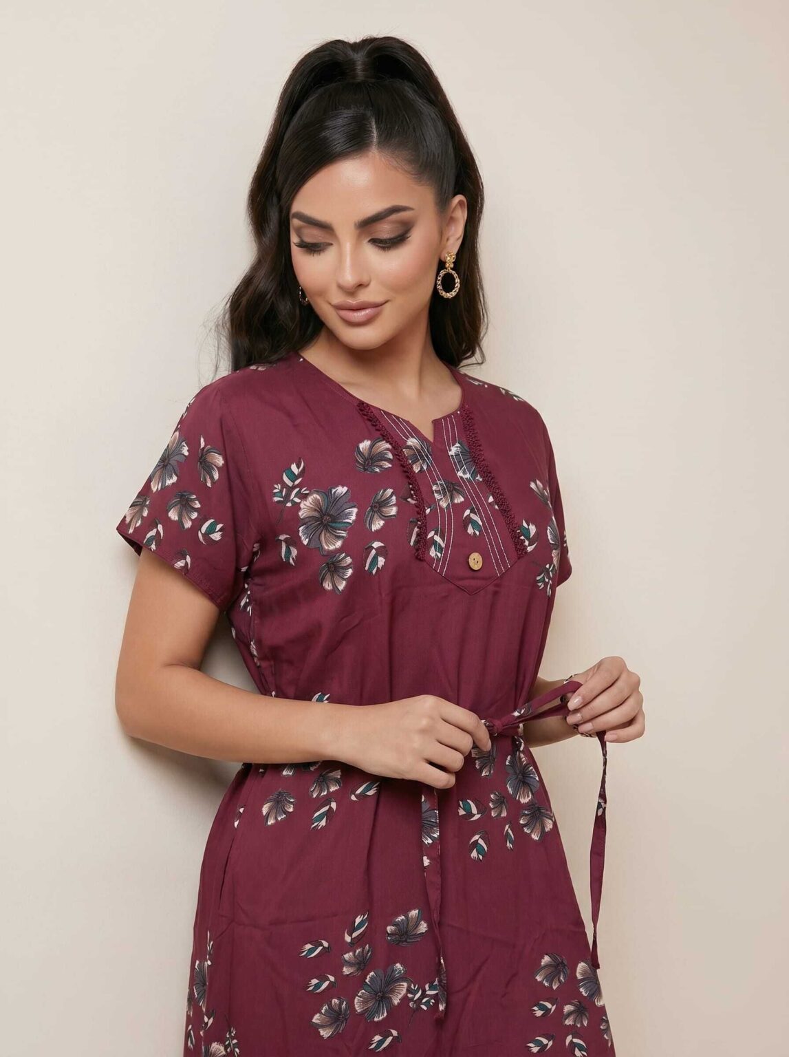 Gulmohar in Mulled Maroon